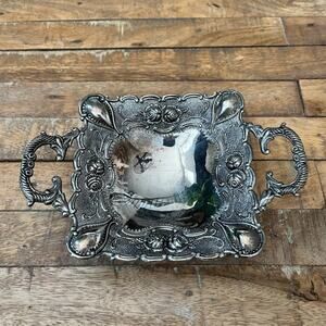 Studio Silversmiths Square Dish Silver-Plated Footed With Handles Ornate Floral